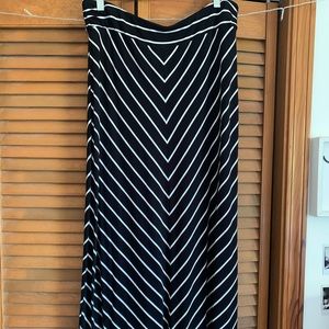 Black and white striped maxi skirt